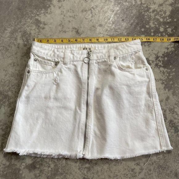 We the Free White Denim Mini Skirt Size 27 Zip‎ Up Front Distressed - Picture 1 of 12